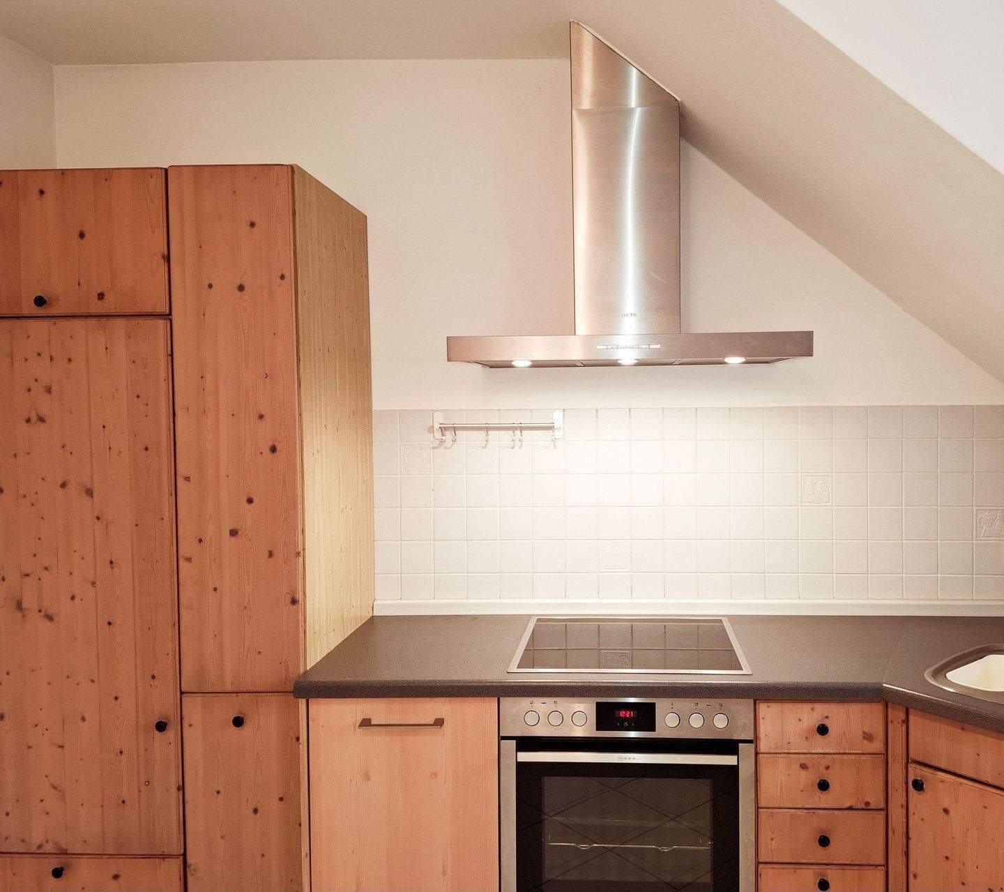 Thumbnail-helle Wohnung mit Balkon + EBK