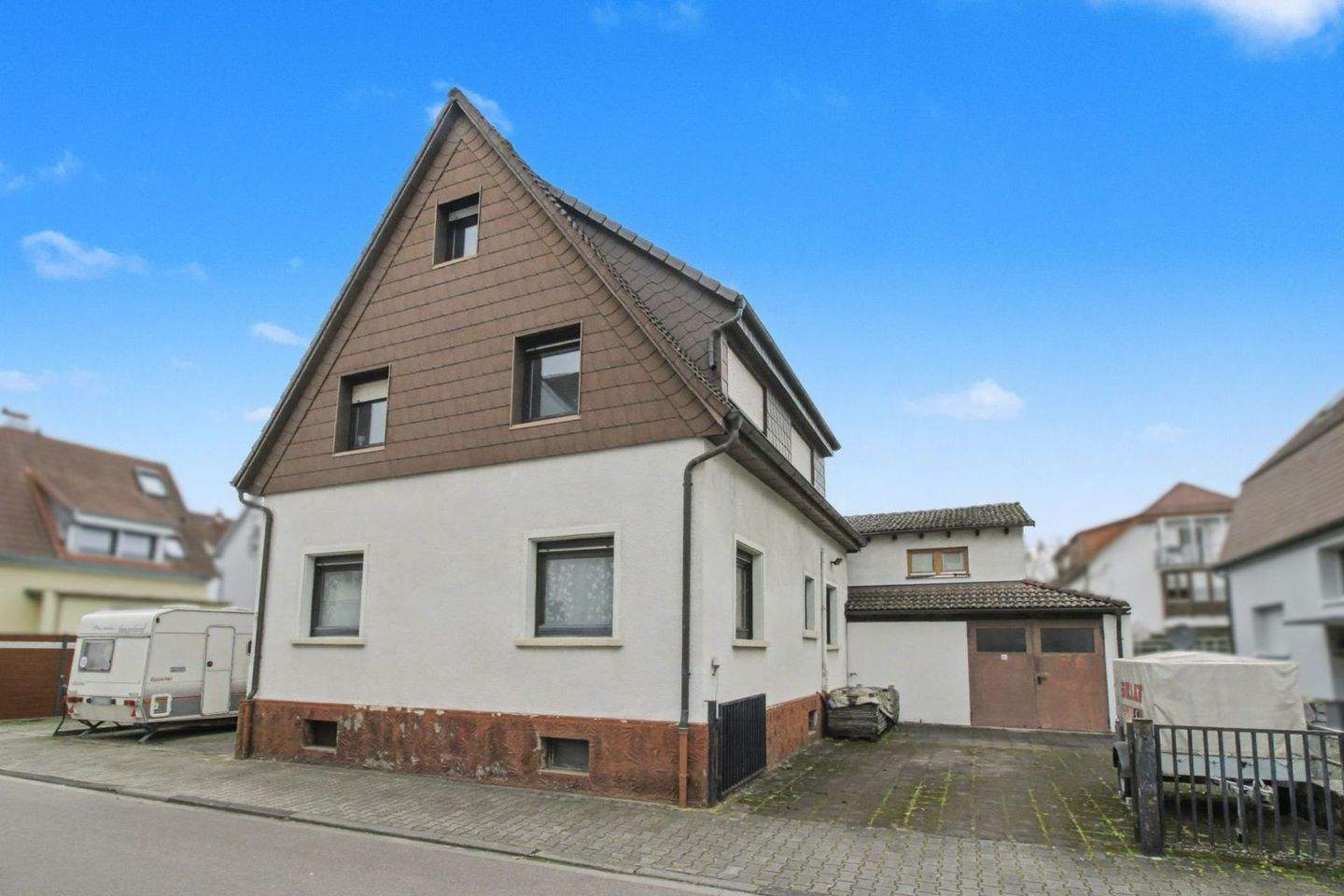 Thumbnail-Großzügiges Einfamilienhaus mit individueller Gestaltungsfreiheit in Rheinstetten-Forchheim