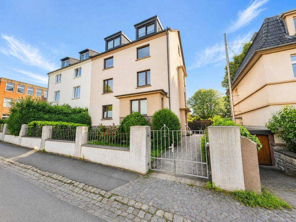 Thumbnail-Vierfamilienhaus mit Teilungserklärung - 3 Einheiten kurzfristig neu vermietbar