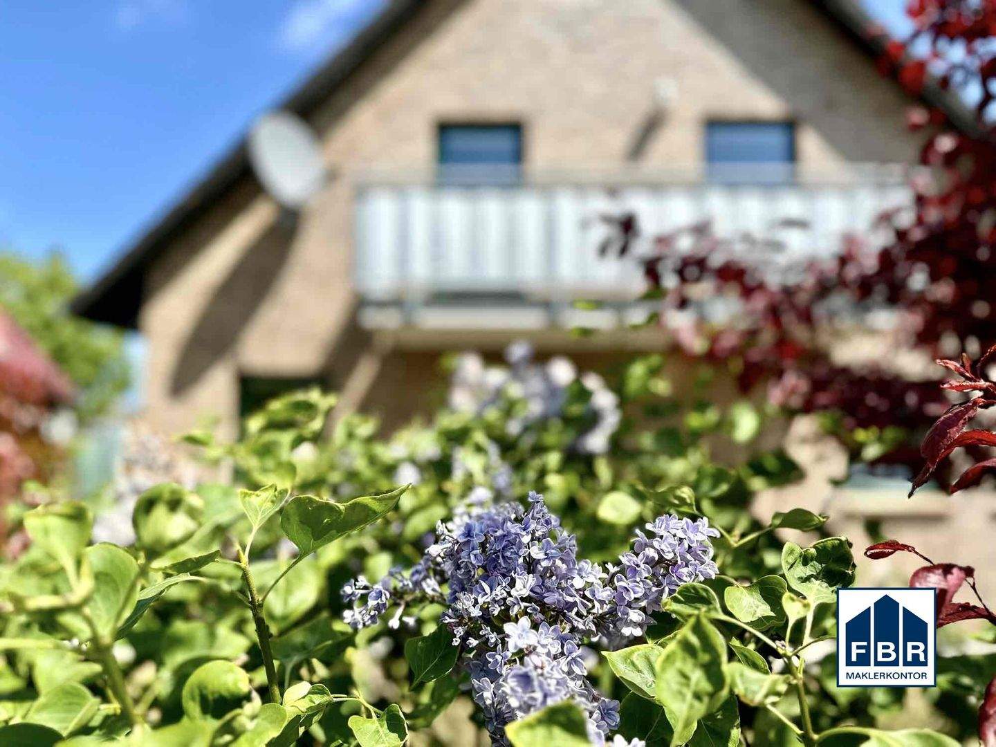 Thumbnail-Gelegenheit: Schmuckes Eigenheim mit Ferienwohnung - ca. 500 Meter vom Ostseestrand