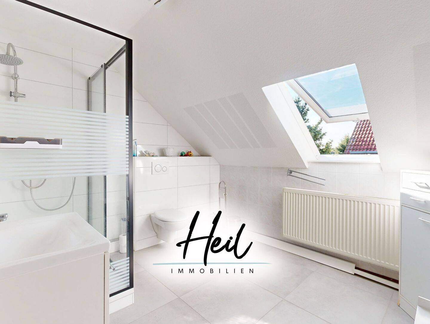 Thumbnail-Freistehendes Einfamilienhaus mit Weitblick ins Grüne I ideal für Mehrgenerationen I mit Kamin