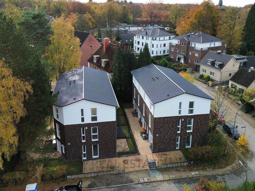 Thumbnail-Ihr neues Zuhause in Volksdorf – modernes Reihenhaus mit Komfort