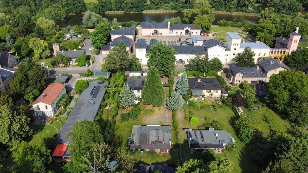 Thumbnail-Rare opportunity with potential near by Bornstedt Crown Estate