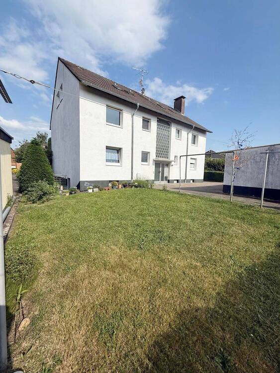 Thumbnail-Mehrfamilienhaus zuverlässig vermietet in bester Lage von Langenfeld.