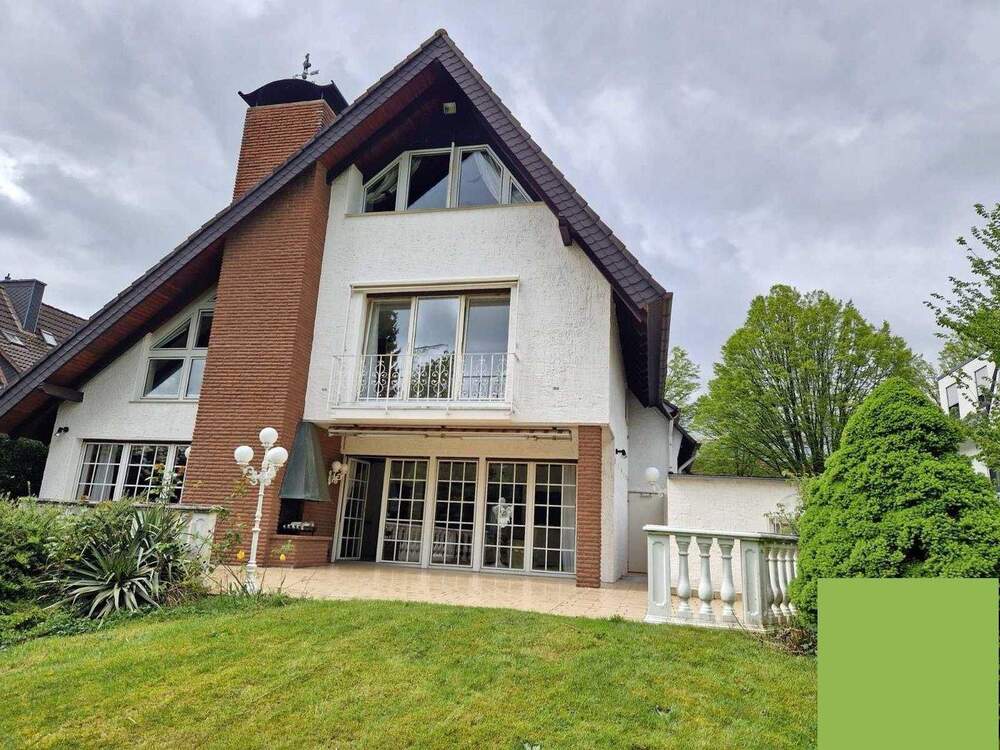 Thumbnail-Großzügiges Einfamilienhaus mit Einliegerwohnung, beste Lage, phantastischer Weitblick
