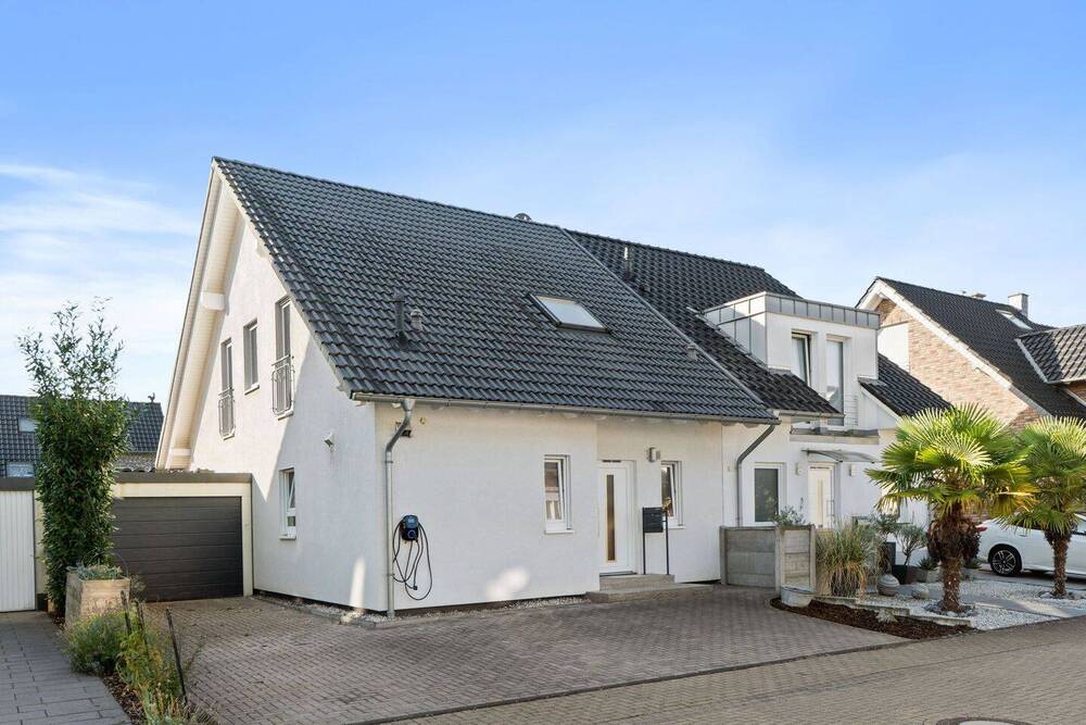001 Außen -Alexander Immobilien.jpg