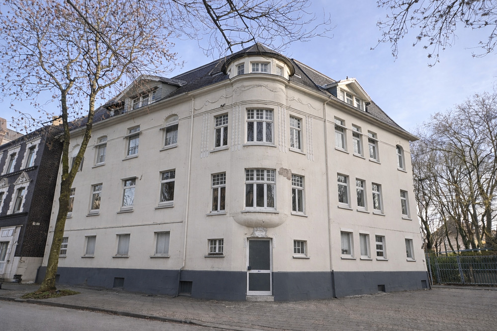 Thumbnail-Lichtdurchflutete Altbauwohnung mit Charakter in zentraler Lage von Bochum