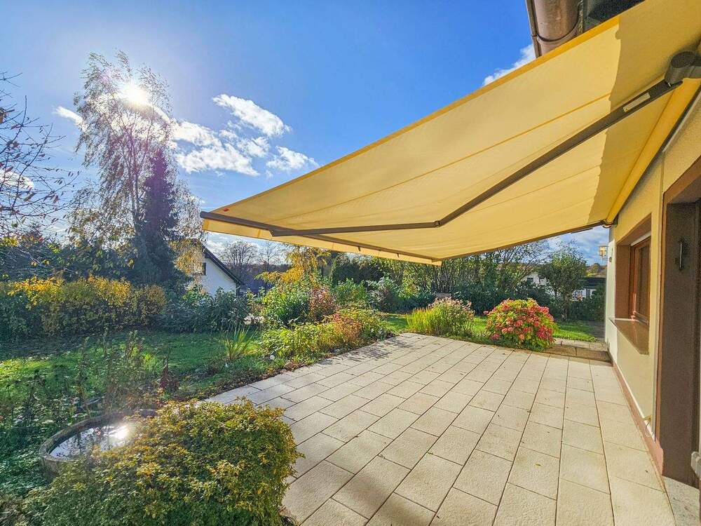 Thumbnail-Ebenerdiges Wohnen mit 2 Terrassen, 2 Garagen, neuer Therme Nähe Weyerbusch