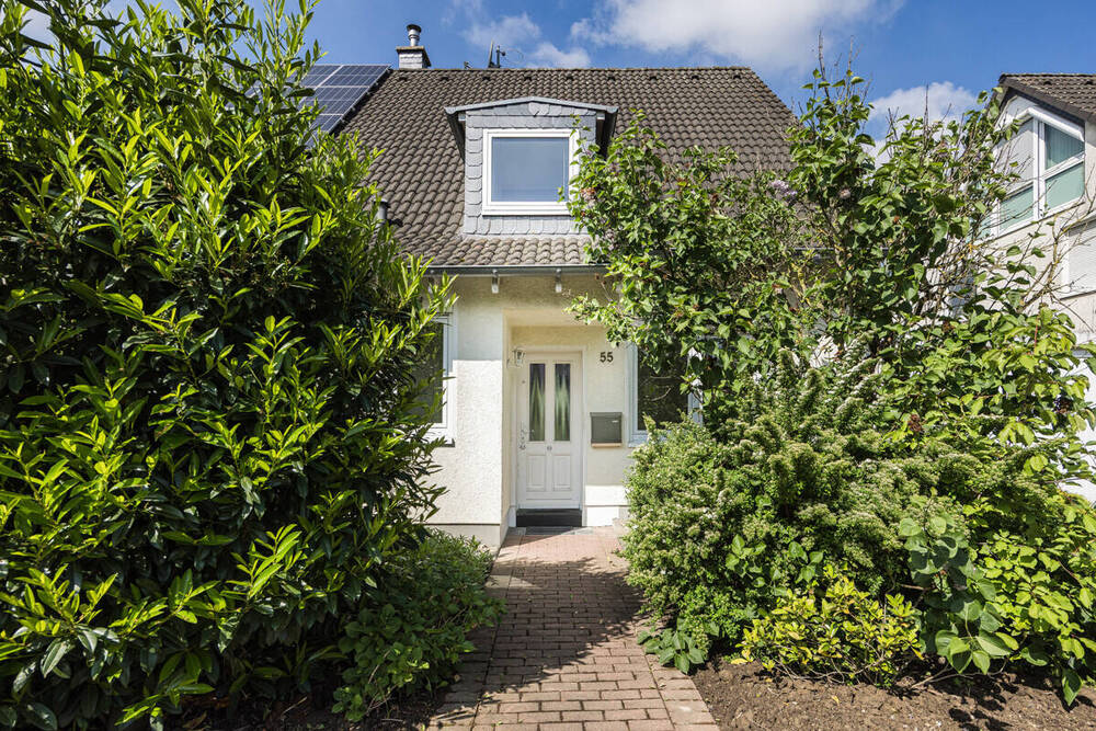 Thumbnail-Familienfreundliche Doppelhaushälfte mit Garten und Garage!