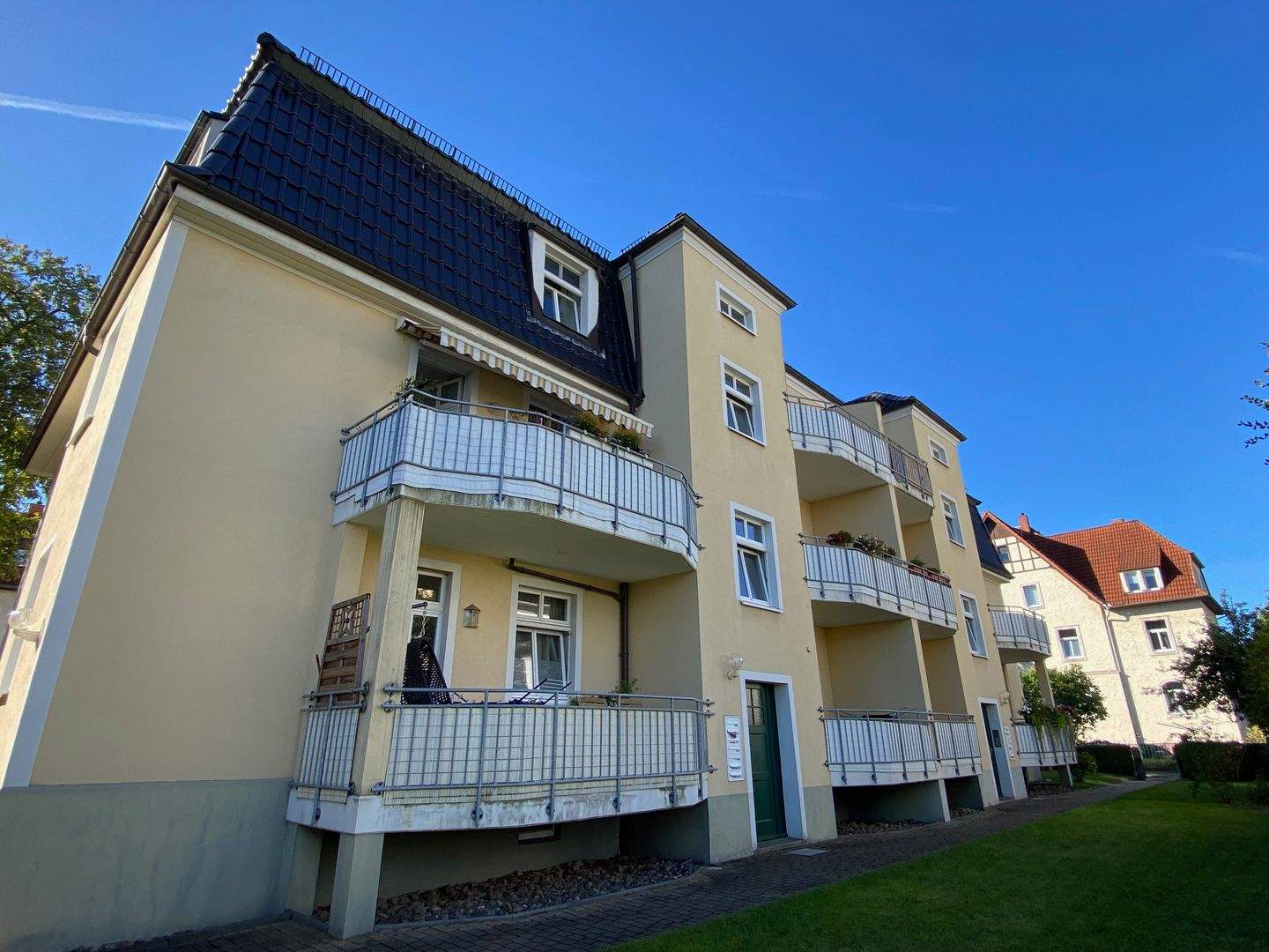 Thumbnail-*Schöne 2-Zimmer-Wohnung im sanierten Altbau - ID 6542*