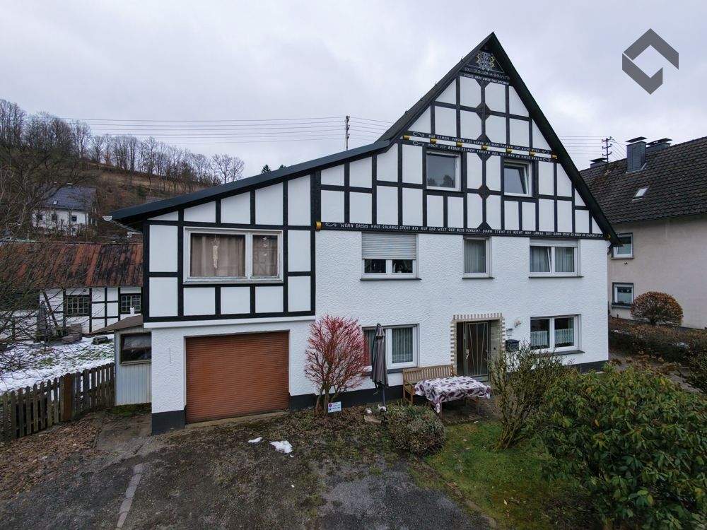 Thumbnail-Mehrparteienhaus mit Potential