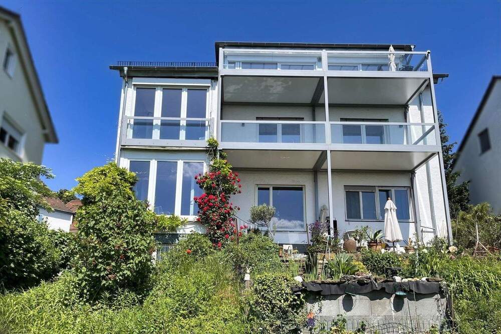 Thumbnail-Traumhafte, unverbaubare Aussichtslage und dazu ein Haus mit vielen Möglichkeiten!