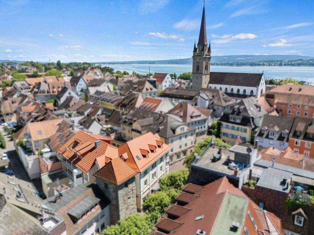Thumbnail-Kernsanierter Dachgeschosswohnung im Herzen von Radolfzell - Effizient, Stylisch und Charmant