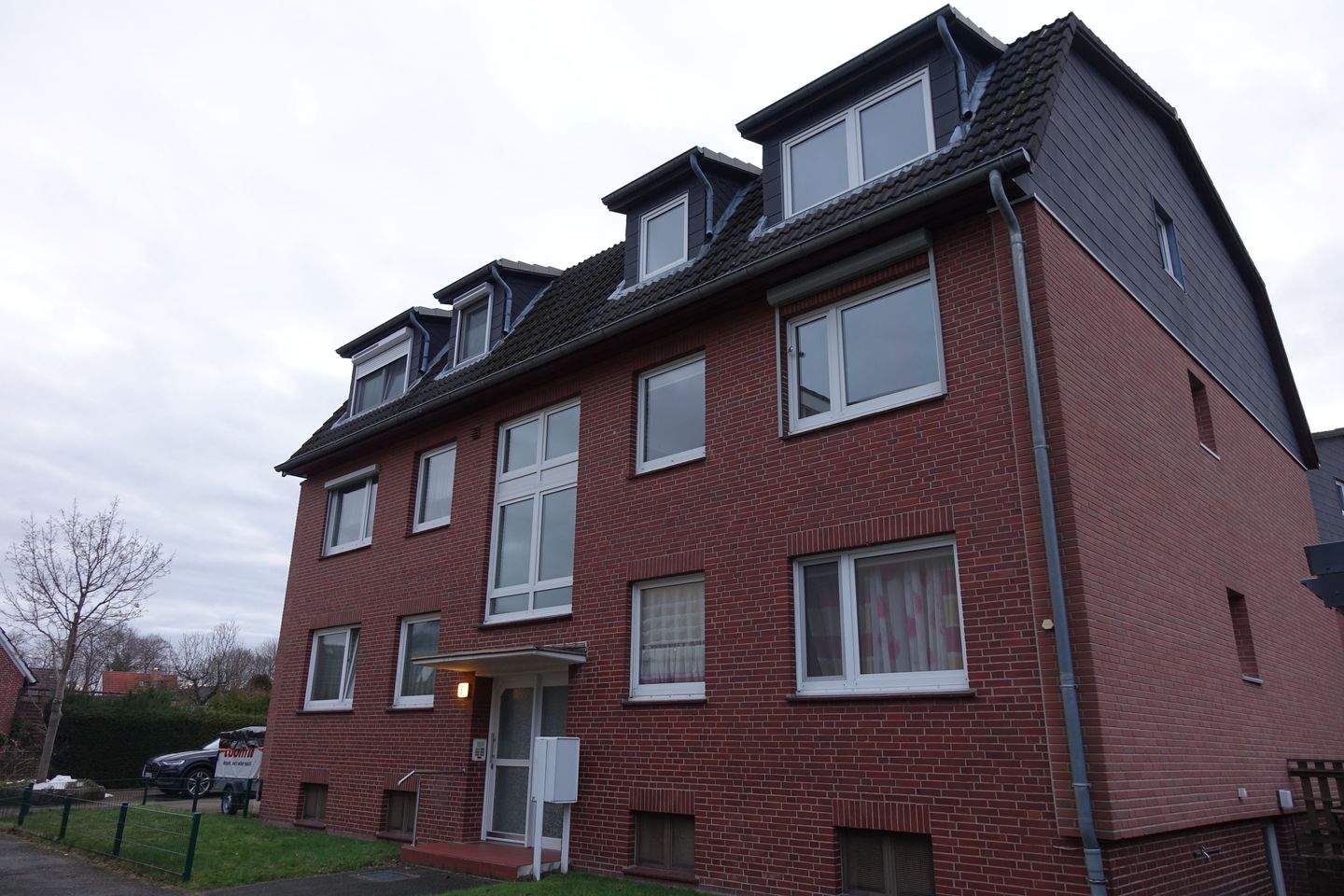 Thumbnail-Charmante 3-Zimmer-Wohnung mit Balkon in Neu Wulmstorf