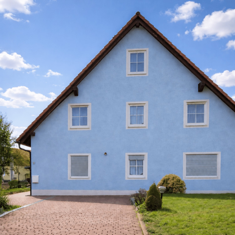 Thumbnail-Dieses Haus sucht eine Familie, die Nähe schätzt - und trotzdem Freiraum braucht !
