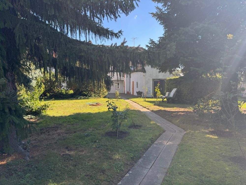 Thumbnail-Brandis: zentral und blickgeschützt Wohnen | große, hohe Garagen | toller Gartenbungalow