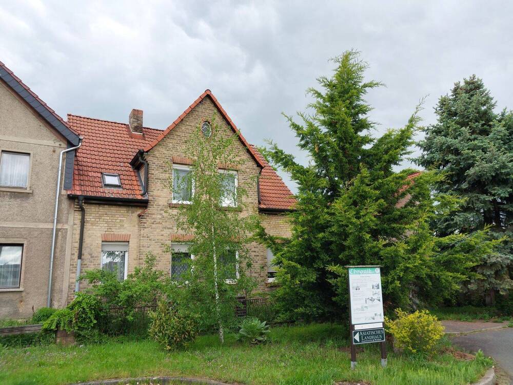 Thumbnail-REIPISCH - Teilsaniertes, teilunterkellertes Einfamilienhaus in ruhiger Wohnlage