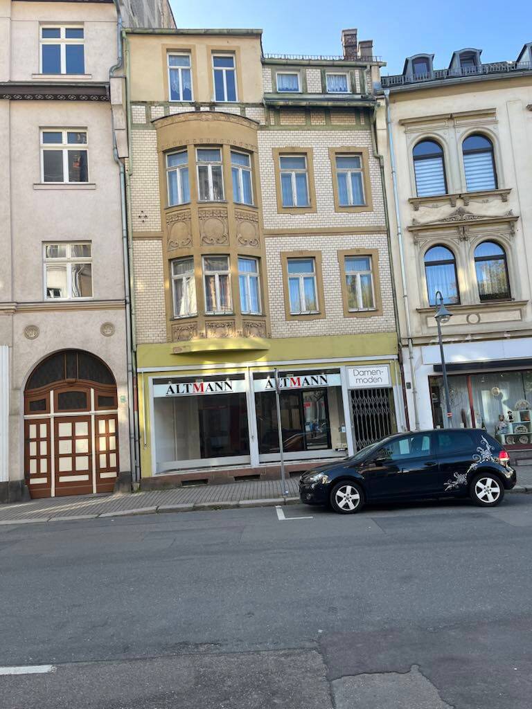 Thumbnail-Mitten in der Stadt, zentraler geht es (fast) nicht! Schönes Mehrfamilienhaus in Werdau.