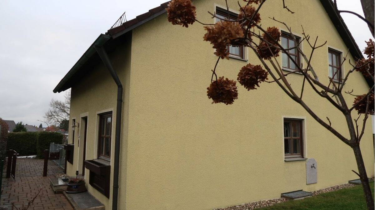 Thumbnail-95666 Mitterteich DHH Bj.1984 Wfl.130400 qm Grund in 3 Monaten zu verkaufen.