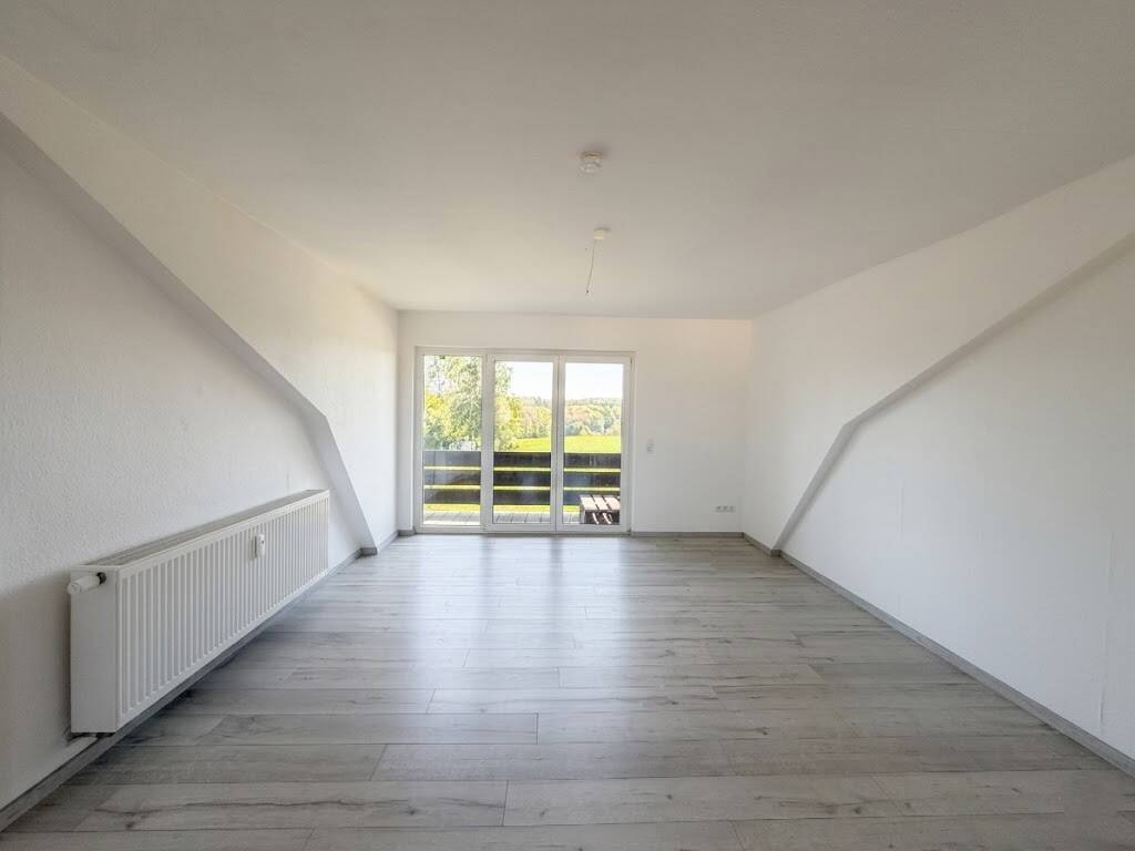 Thumbnail-Helle 4 Zimmer Wohnung in ruhiger Lage!