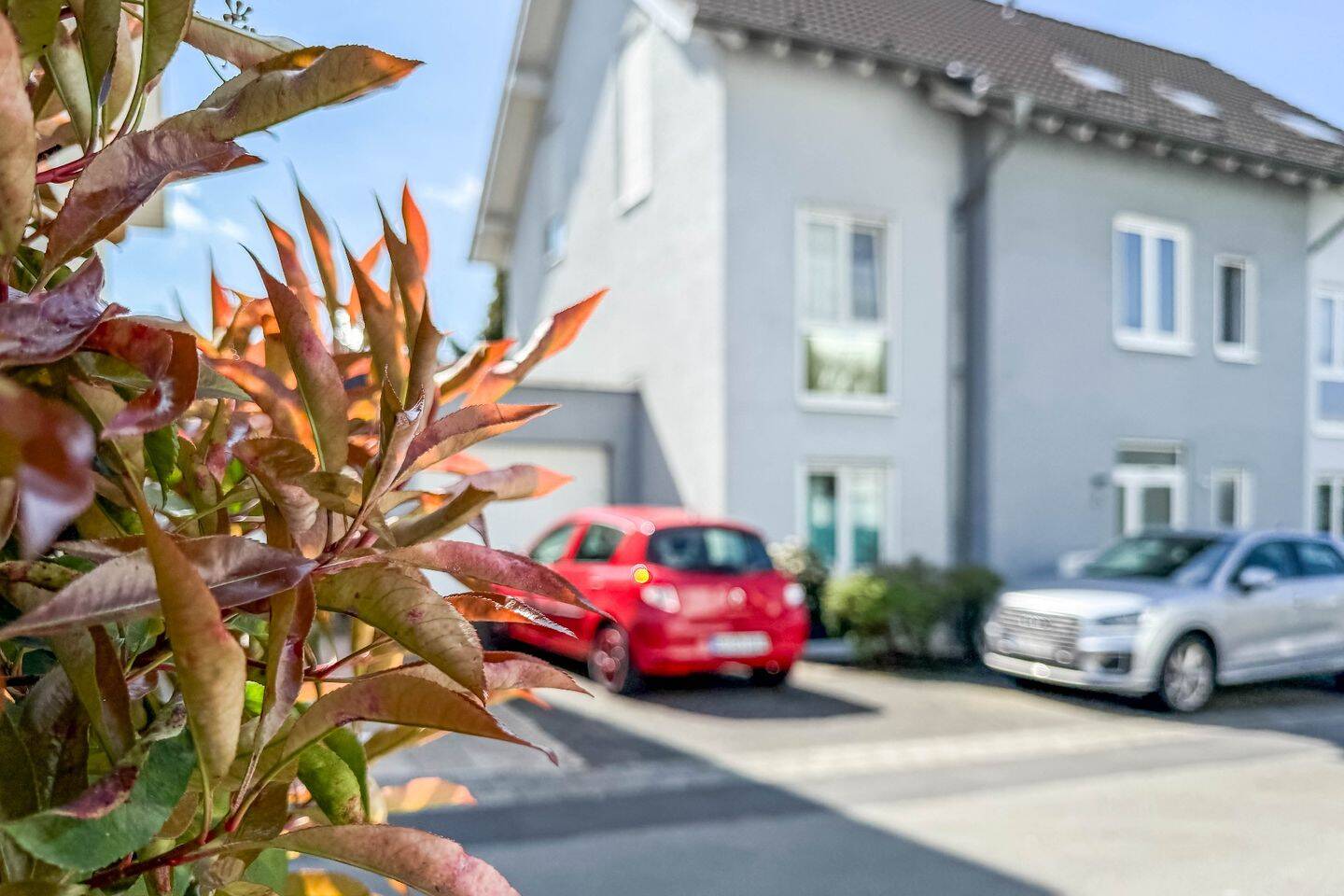 Thumbnail-Investieren im Herzen von Lohmar - Vollvermietetes Mehrfamilienhaus mit Zukunftspotenzial!