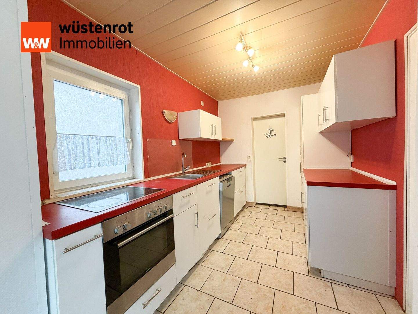 Thumbnail-Einfamilienhaus mit viel Potential - Garage und ca. 140 m² Wohnfläche