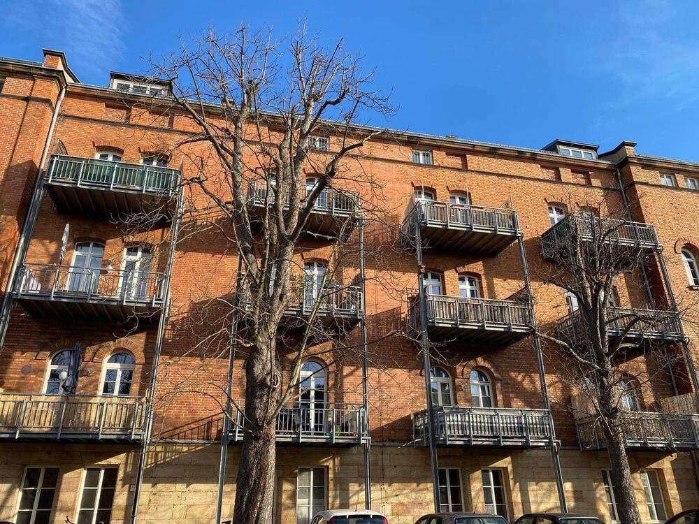 Thumbnail-Großzügige 3(4) Zimmer DG Wohnung in der Wunderburg