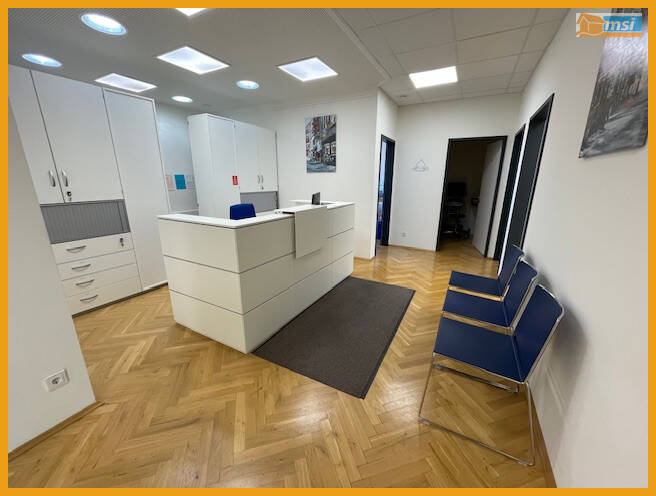 Thumbnail-NACHFOLGER FÜR MODERNE HAUSARZTPRAXIS GESUCHT!