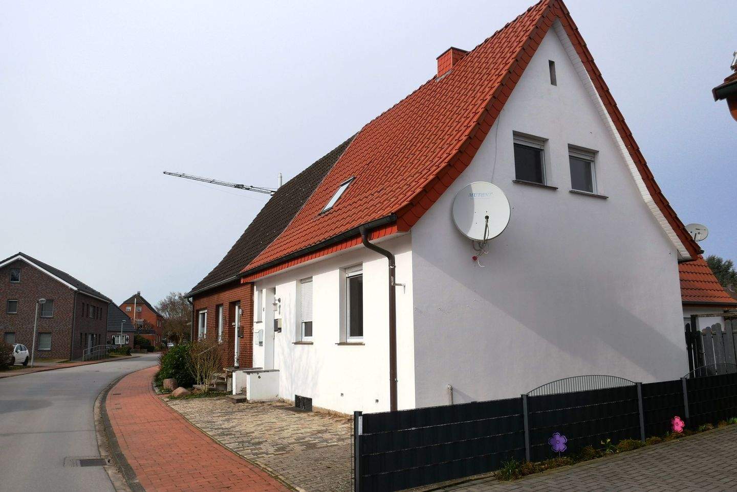 Thumbnail-Grenzland-ImmoCenter: Teilw. saniertes EFH mit Anbau in toller, zentraler Lage in Ahaus