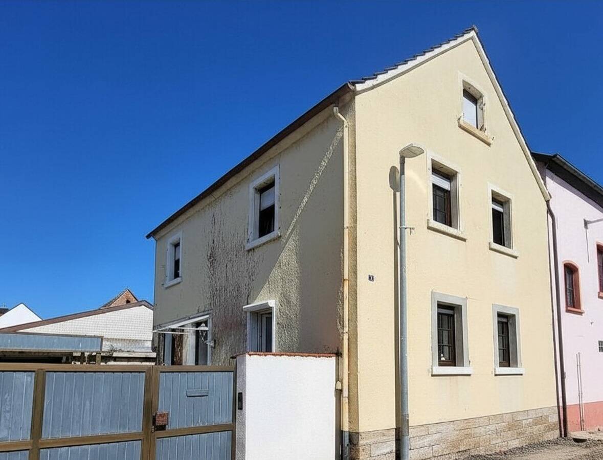 Thumbnail-Historischer Charme trifft Wohnkomfort - Einfamilienhaus mit Wohlfühlatmosphäre