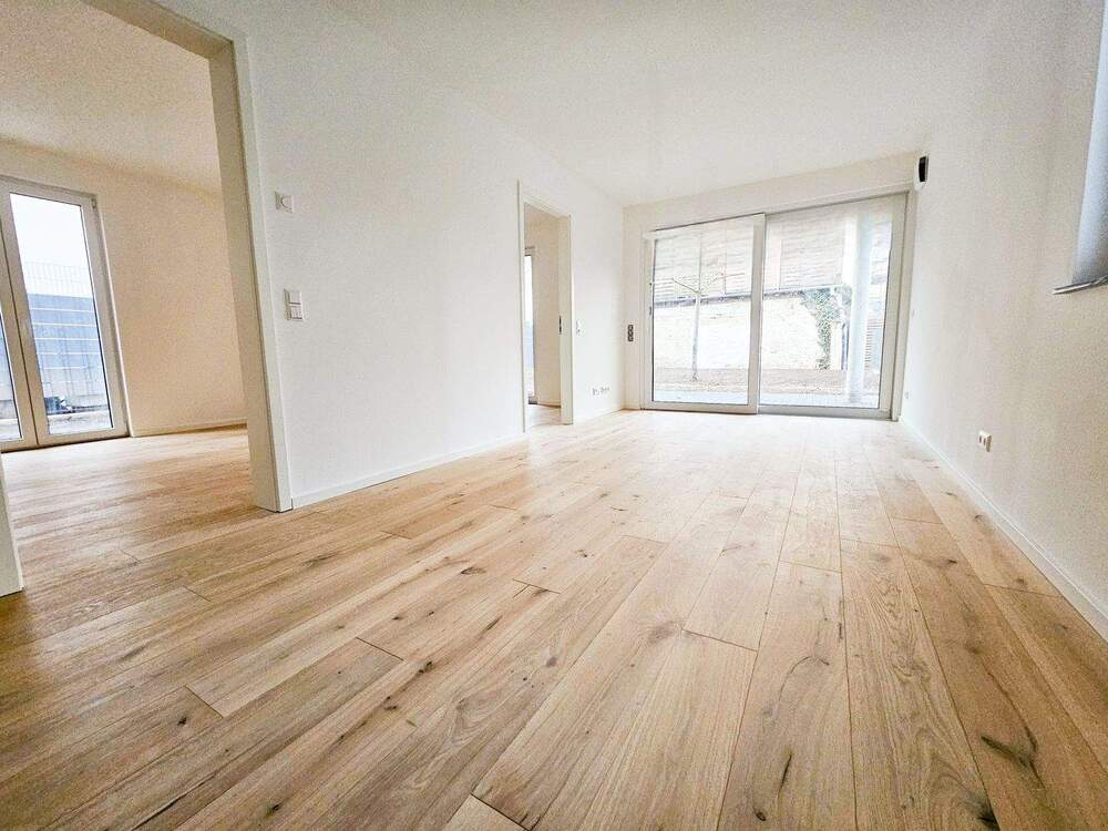 Thumbnail-NEUBAU-ERSTBEZUG: Top moderne 3-Zimmerwohnung mit großzügigem Balkon - KfW-Effizienzhaus-40