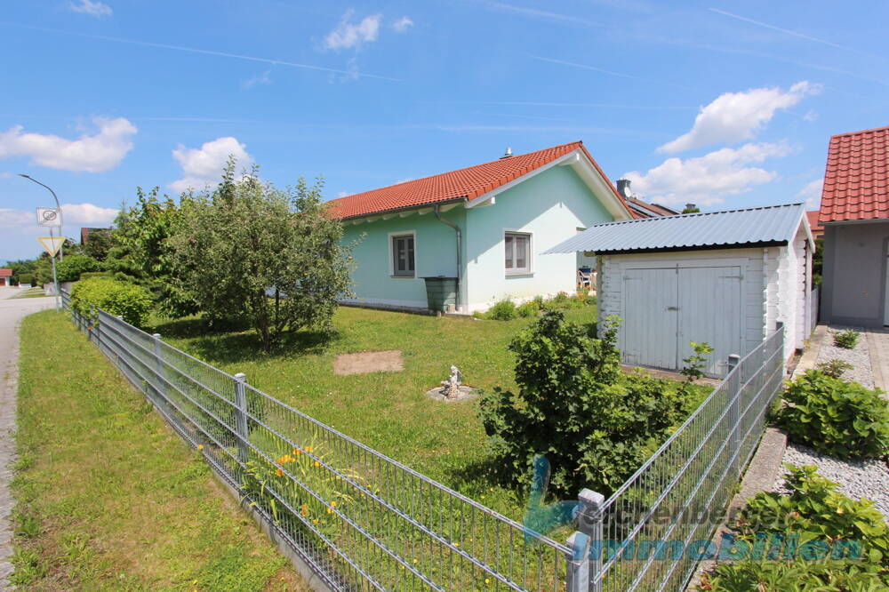 Thumbnail-*** Toller Bungalow in ruhiger Lage der Gemeinde Aholming ***