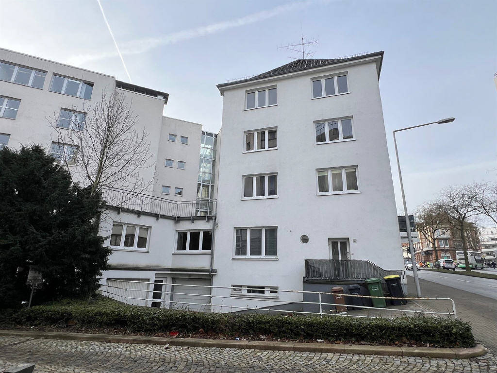 Thumbnail-Energetisch modernisiertes Mehrfamilienhaus in bester Innenstadtlage!