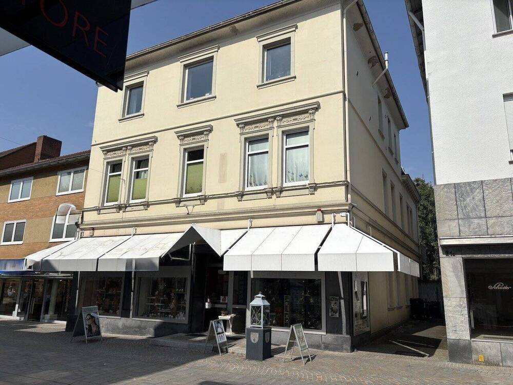 Straßenansicht