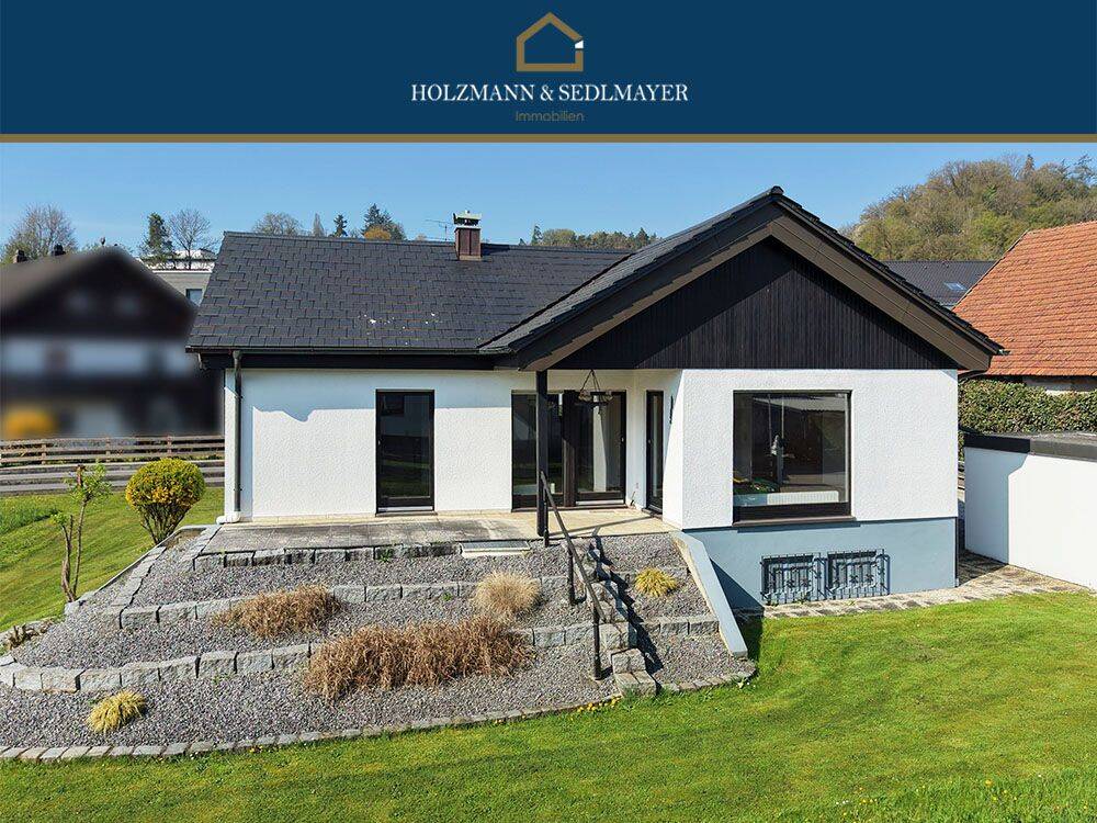 Thumbnail-Aus Alt mach Neu: Sanierungsbedürftiger Bungalow in Altdorf