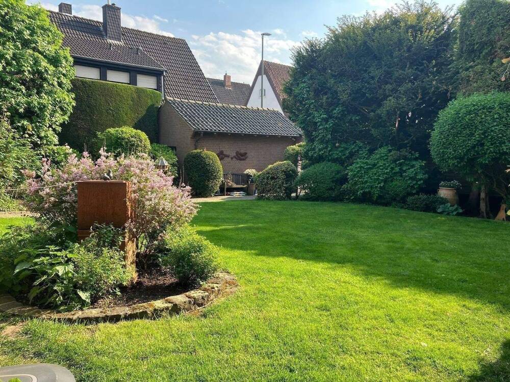 Thumbnail-Ahlen Innenstadt: Gepflegtes Einfamilienhaus mit Garten in ruhiger Wohnlage!