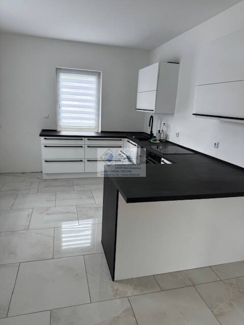 Thumbnail-Ruhig gelegene DHH mit ELW (Nach WEG getrennt) und guter Südausrichtung