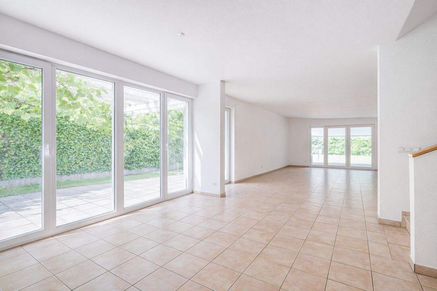 Thumbnail-AIGNER - Stilvolle Großzügigkeit in Bestlage - Exklusives Einfamilienhaus in Obermenzing