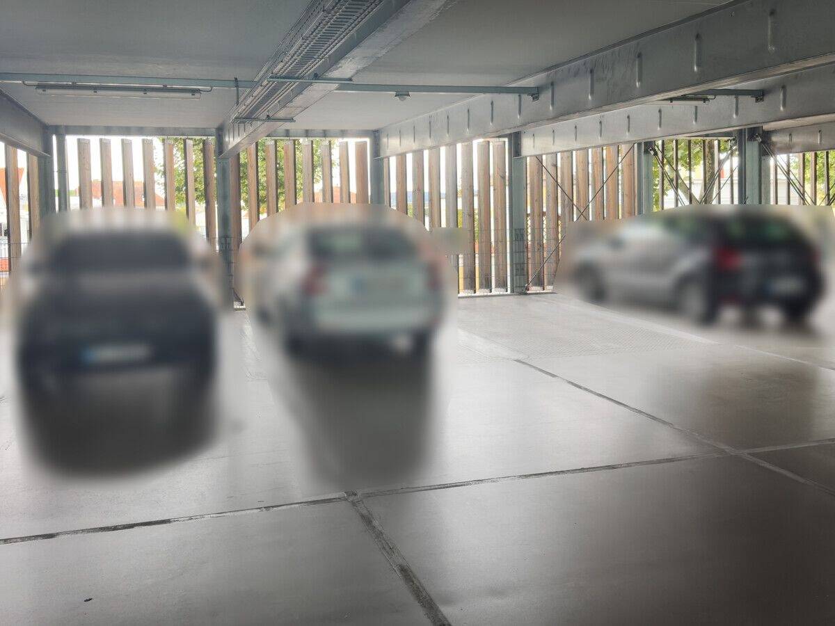 Thumbnail-5 Stellplätze im Parkhaus in Bamberg am Standort Lichtenhaidestraße 10 zu erwerben.