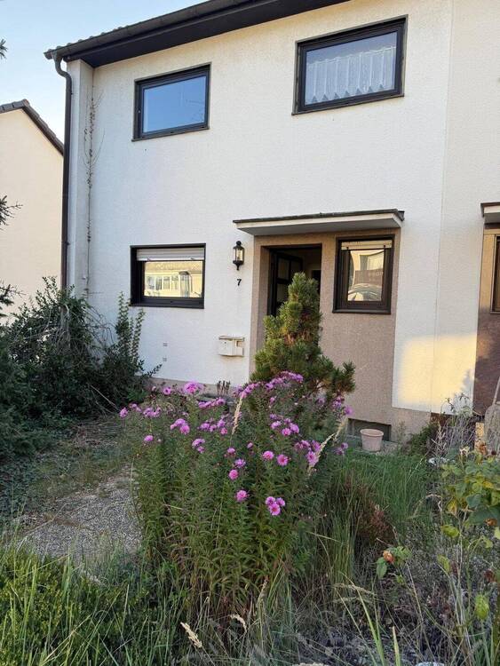 Thumbnail-Doppelhaushälfte mit Garage Nähe Waldrand in Troisdorf-Spich