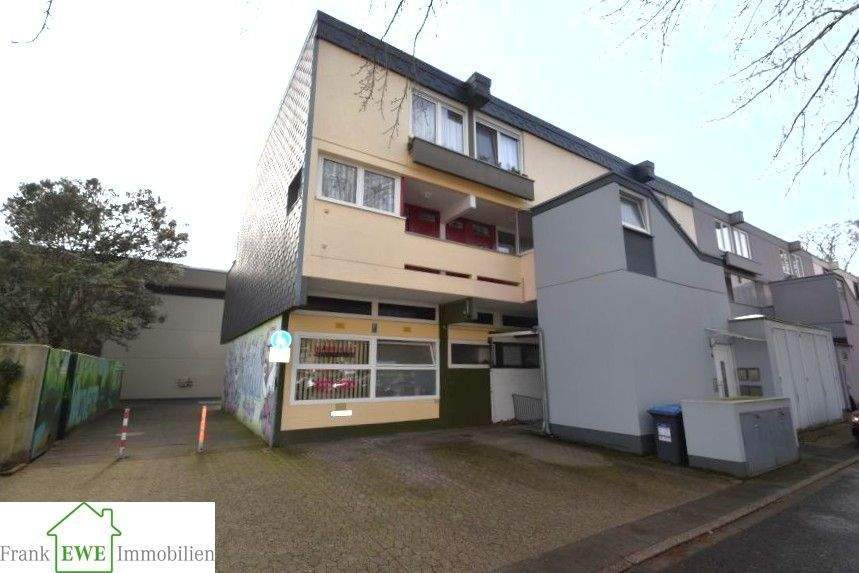 Thumbnail-Objekt-Nr. 318, 40595 Düsseldorf Wohn- und Geschäftshaus: 4Wohnungen, 2 Ladenlokale, voll vermietet