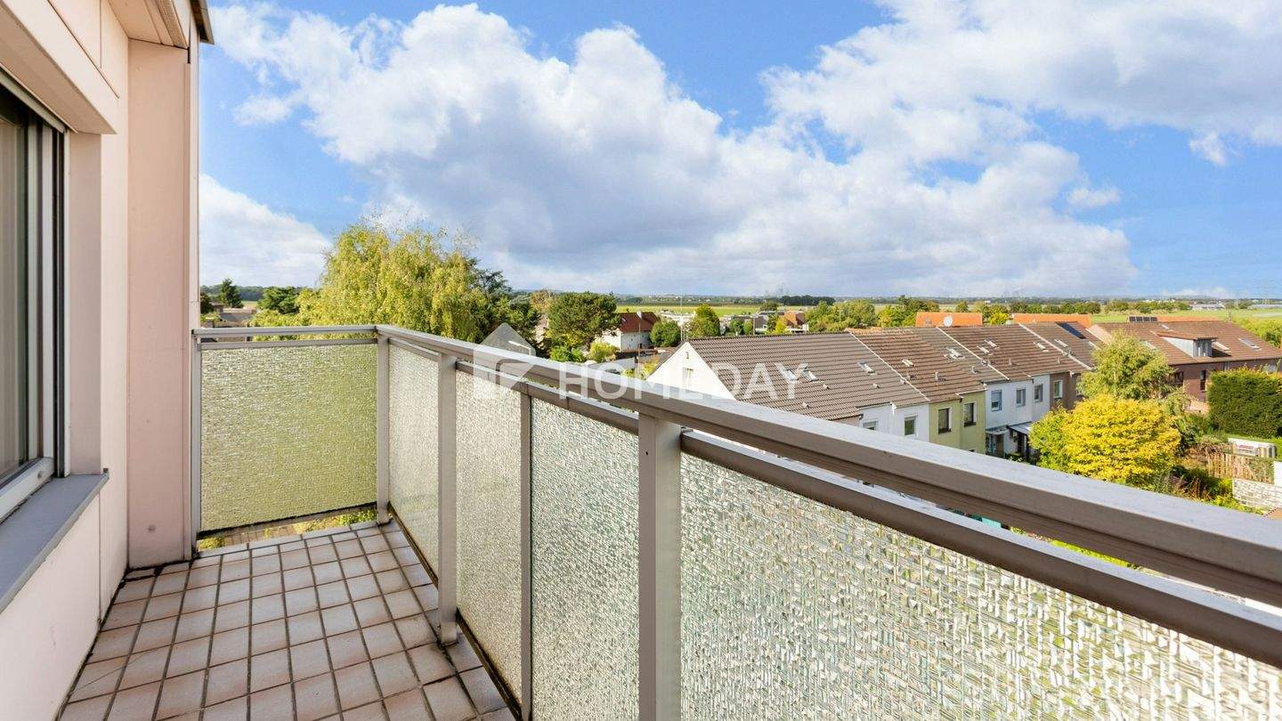 Thumbnail-Raumwunder! Geräumige, helle 4-Zimmer-Wohnung auf 106 m² mit Westbalkon & TG-Stellplatz