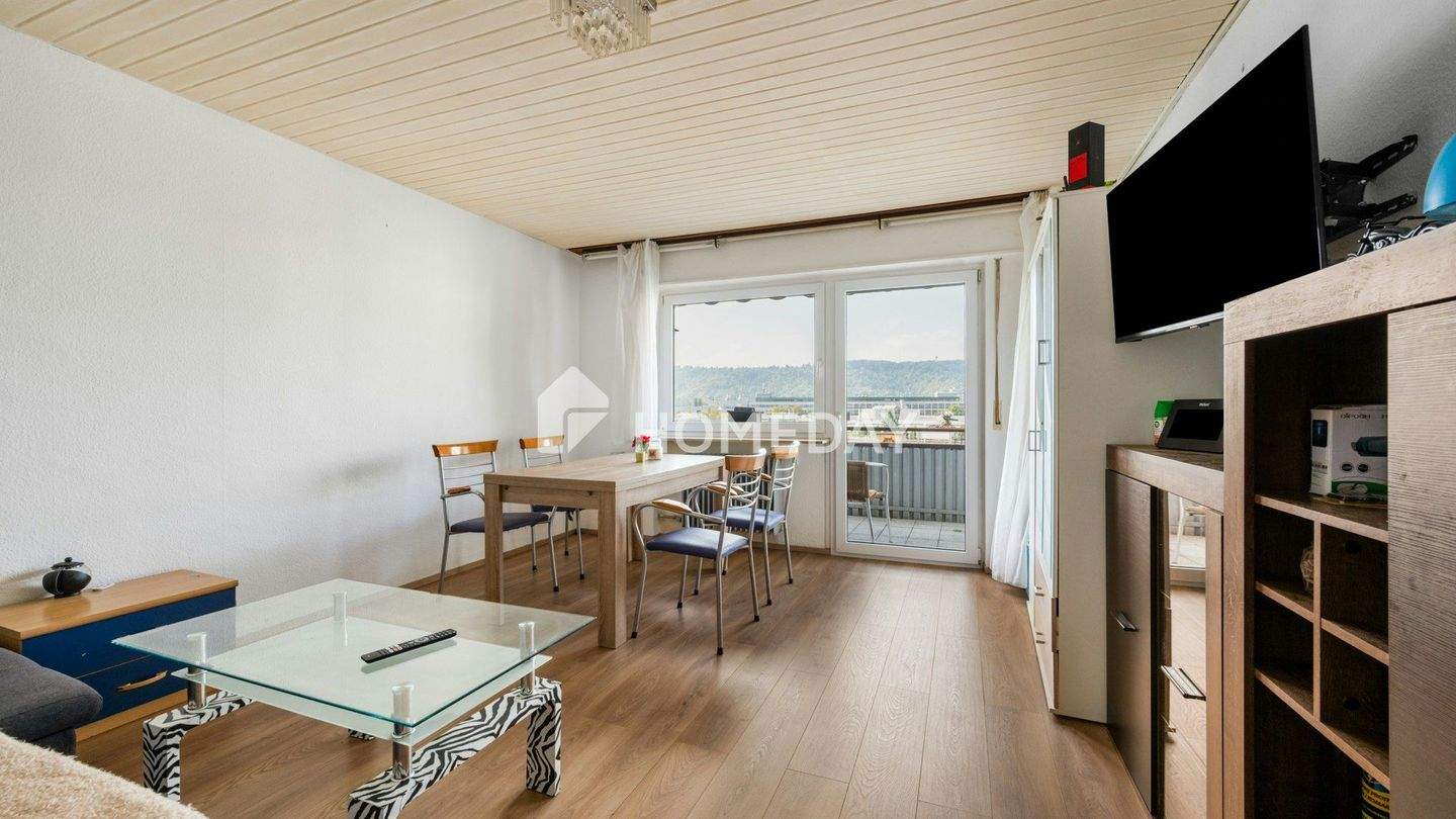 Thumbnail-Charmante 3-Zimmer-Wohnung mit Westbalkon und Stellplatz in Stuttgart-Untertürkheim