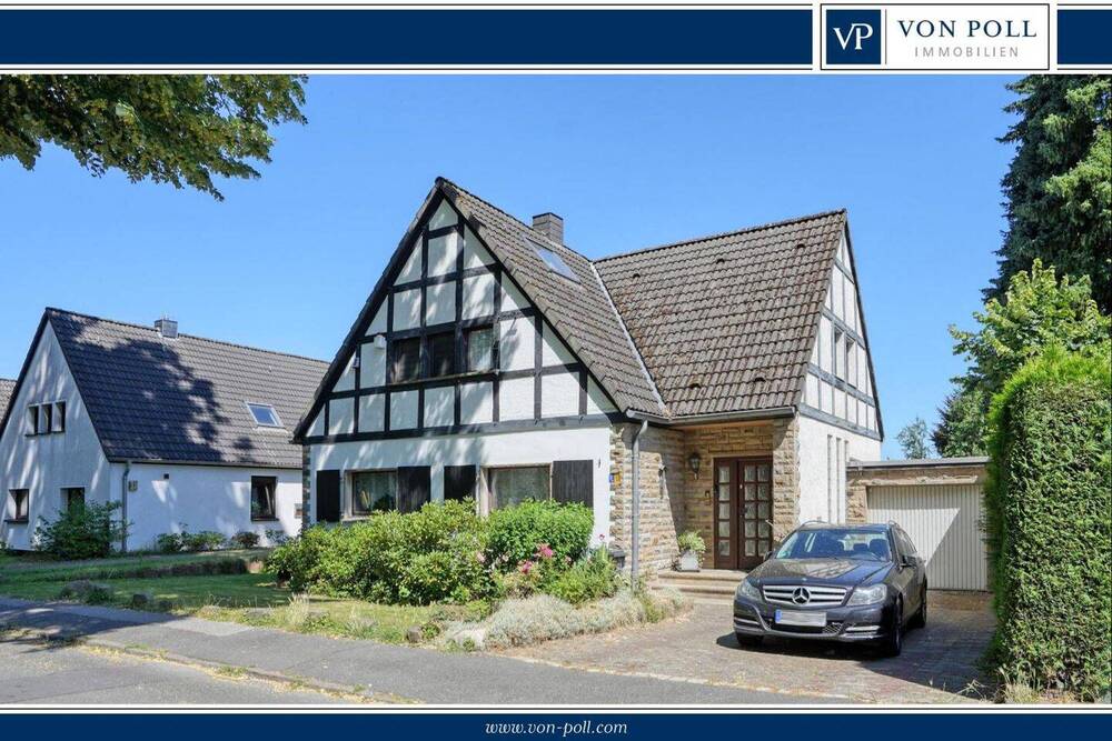 Thumbnail-Ein-Zweifamilienhaus auf großem Grundstück in ruhiger, grüner Wohnlage am Dorneywald