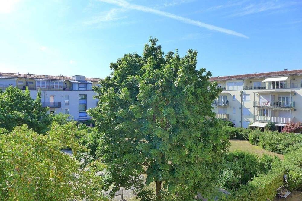 Thumbnail-TerraSELECT: MUC-Südost - Unterbiberg, Nähe S5U5S3 | 2 Zi. | ruhige Lage | 52 m² Wfl. | teilmöbliert | Fernwärme | 2. OG - Sonnenbalkon