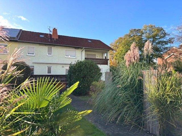 Thumbnail-Grundsolides 1-2 Familienwohnhaus in angenehmer Wohngegend