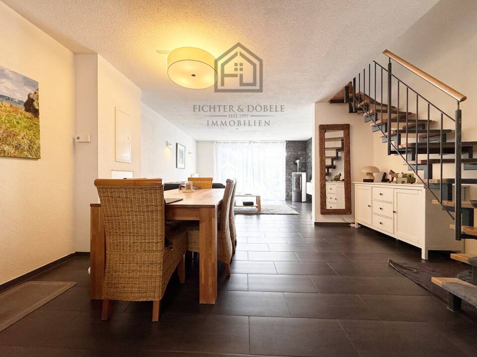 Thumbnail-F&D | Gepflegtes Reihenmittelhaus mit Garage nähe Klinikum