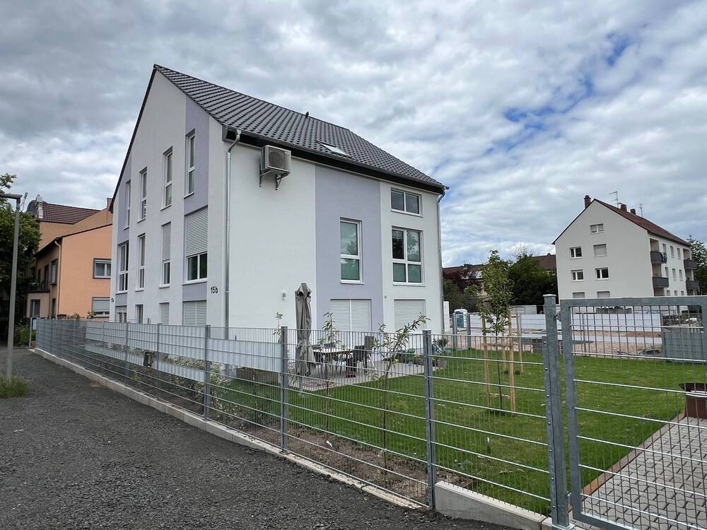 1. Doppelhaus fertiggestellt