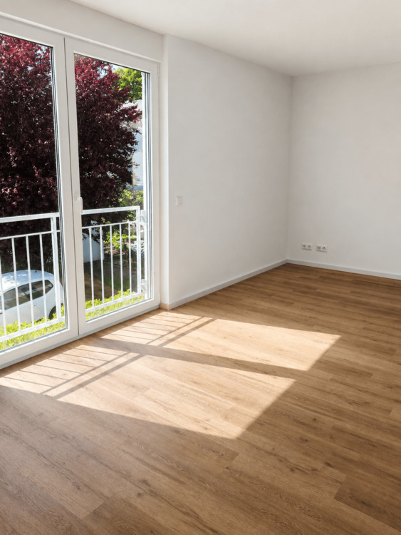 Thumbnail-Moderne schöne Büroräume mit Zugang zum Balkon