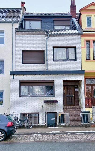 Thumbnail-Mehrparteienhaus in zentraler Lage in Bremen Gröpelingen